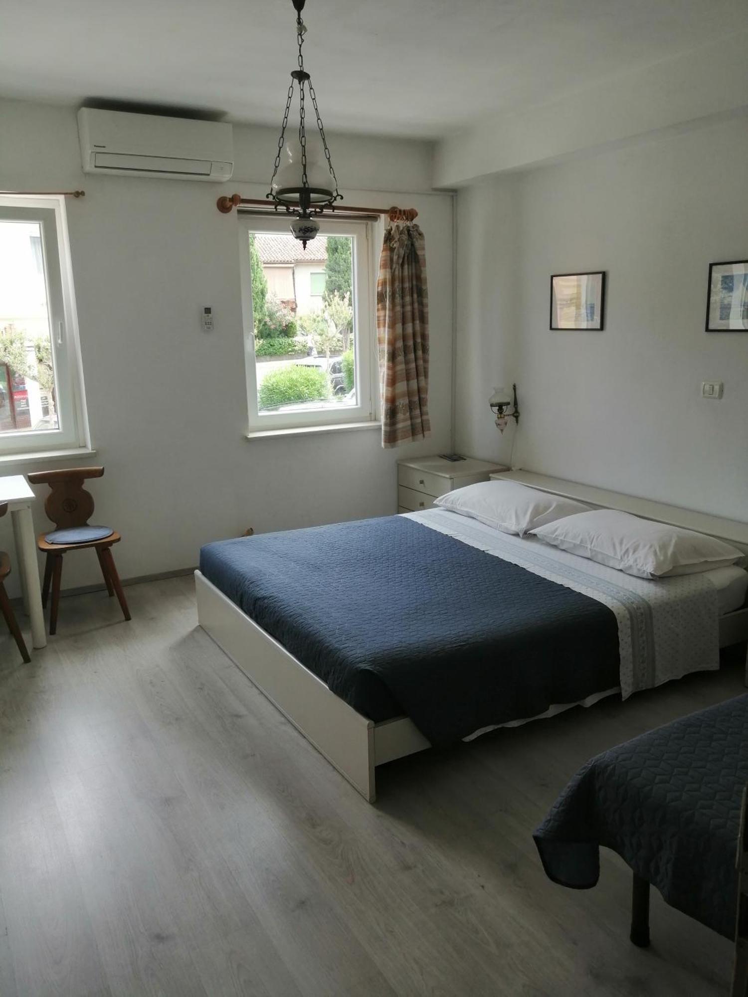 Rooms Izola Buitenkant foto